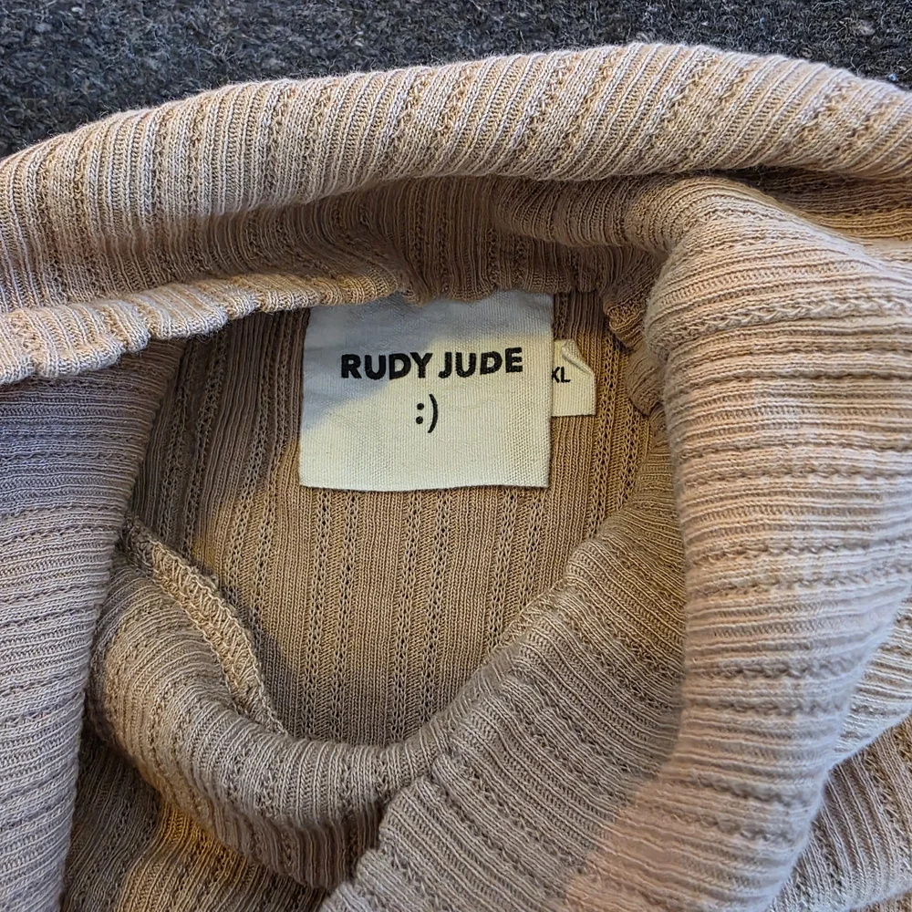 Rudy Jude Beige Ribbed Long Sleeve Top - Picture 5 of 7